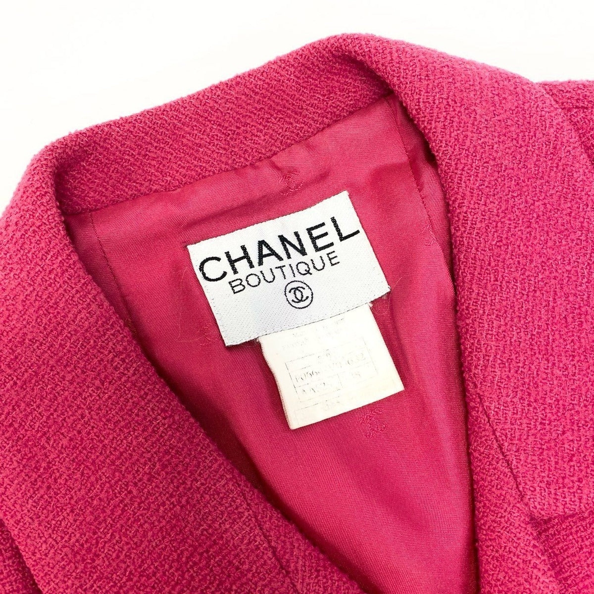Chanel Tweed Jacket CC Logo Button 38 Pink — view 9