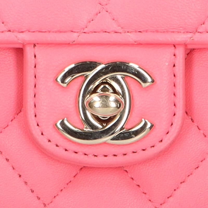 Chanel Matelasse Heart Chain Shoulder Bag Women