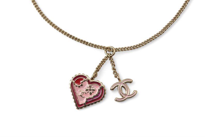 Chanel Bangle Chain Bracelet Chanel CC Coco Heart Pink Gold 05
