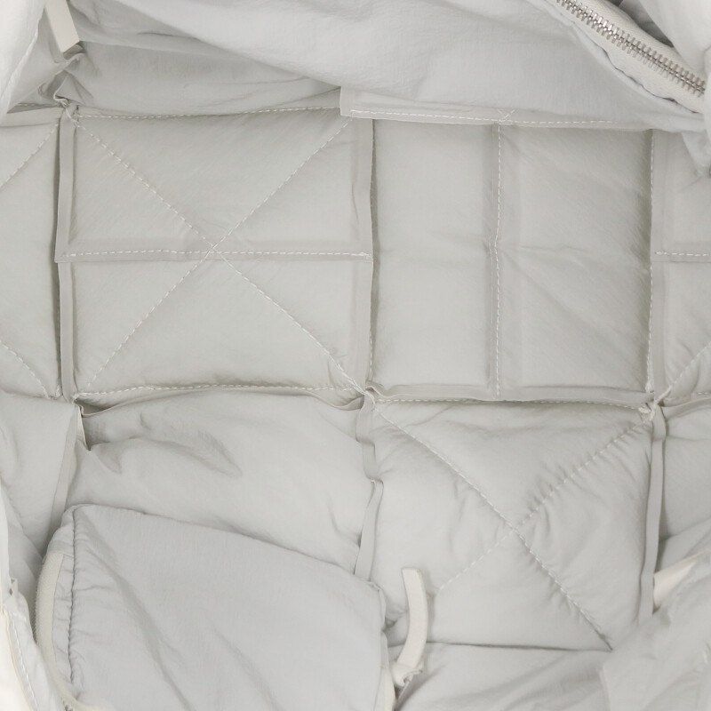 Bottega Veneta Squash Padded Tote Bag For Men