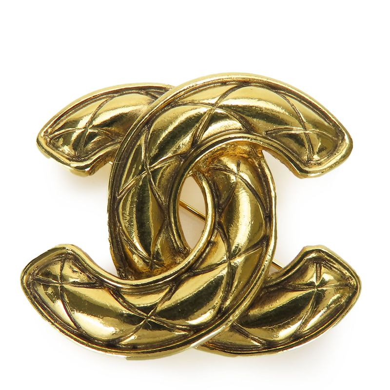 Chanel Brooch Matelasse Stitching Coco Mark Metal Gold Plated Accessory Small