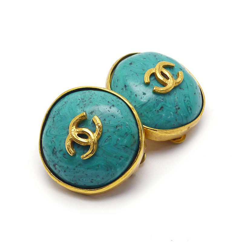 Chanel Earring Coco Mark Greenish Green And Gold 98P