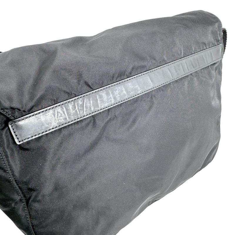 Prada Crossbody Body Bag Triangle Logo Shoulder Bag Prada Black