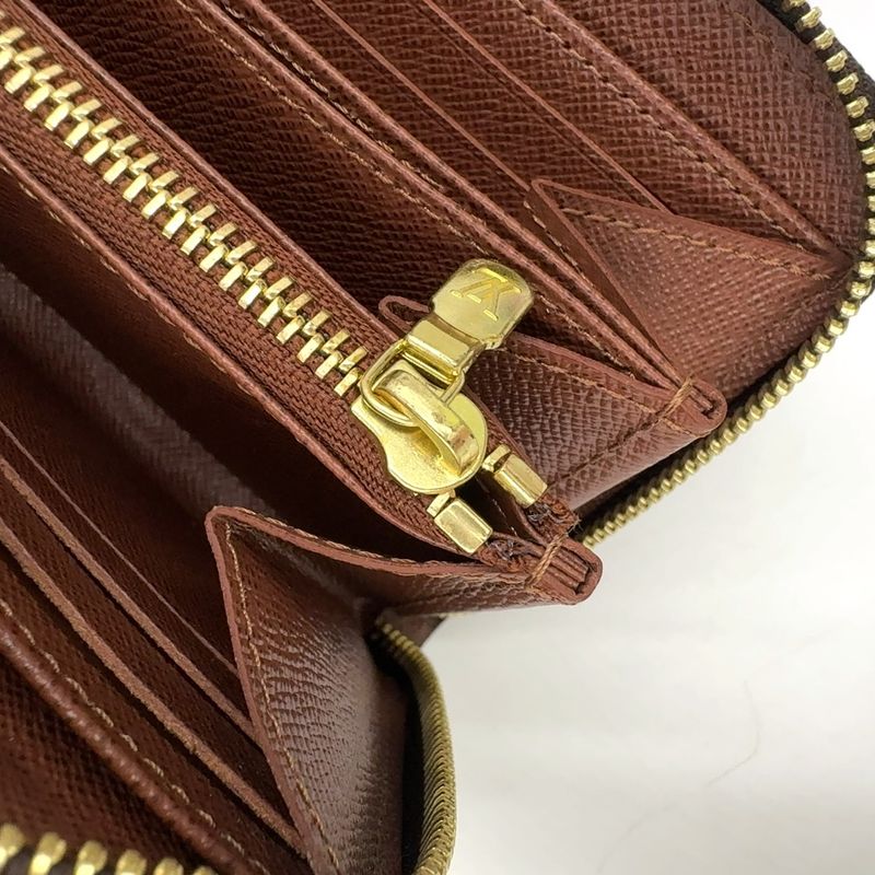 Louis Vuitton Zippy Wallet Monogram RFID Compatible PVC Brown Round Zipper Long