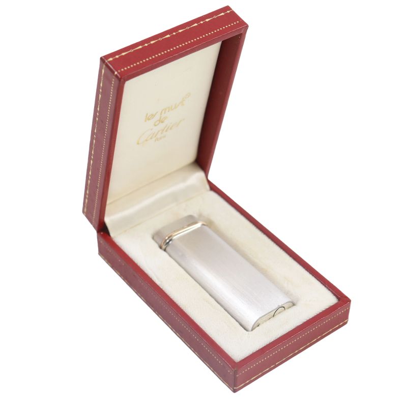 Cartier Trinity Hairline Oval Roller Smoking Toy Gas Lighter