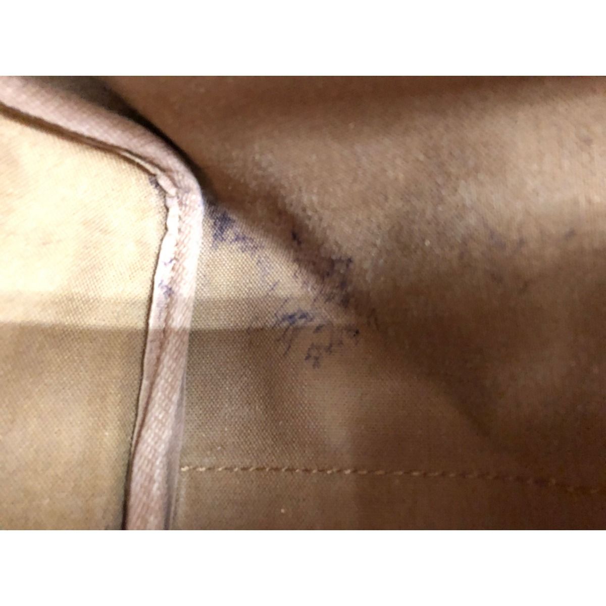Louis Vuitton Women's Shoulder Bag One Shoulder Draw String Monogram Petit Noe