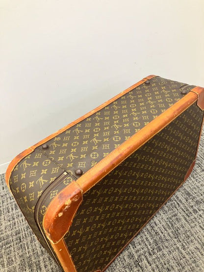 Louis Vuitton Stratos Monogram Vintage Trunk : Y0944