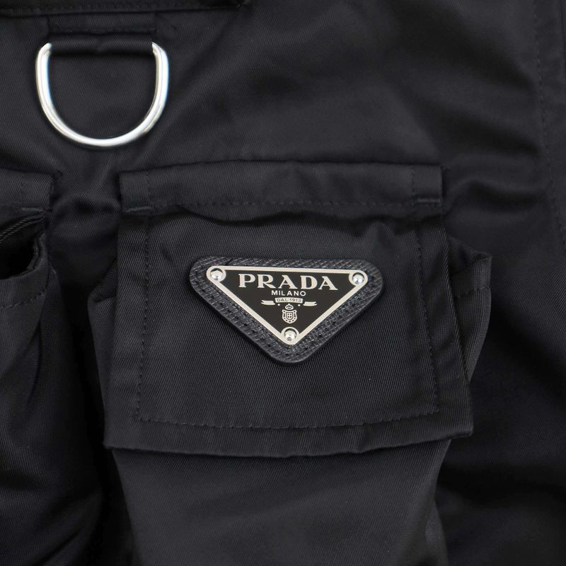 Prada 24ss Re-Nylon Triangle Logo Multi Pocket Short Sleeve Nylon Short Sleeve
