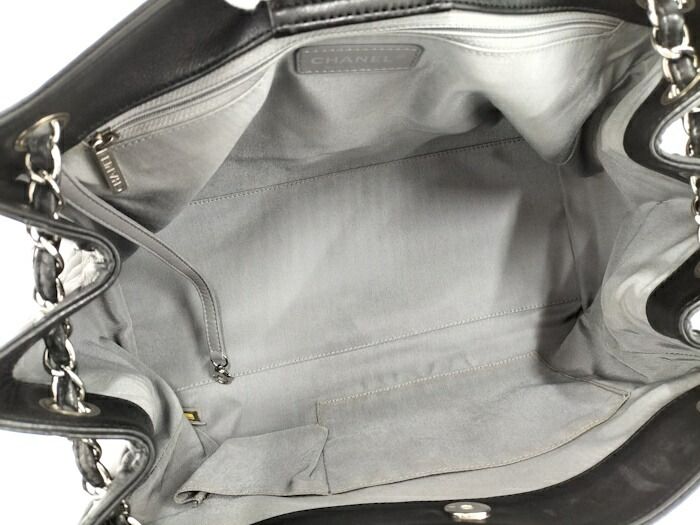 Chanel Shoulder Bag Leather Black A67172