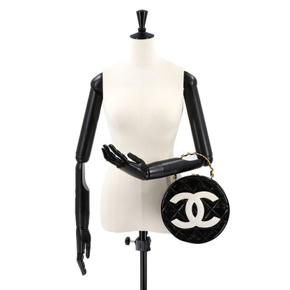Chanel Matelasse Round Vanity Hand Bag Enamel Black White Vintage Gold Hardware