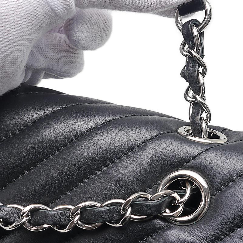 Chanel V-stitched Backpack Lambskin Chain Black