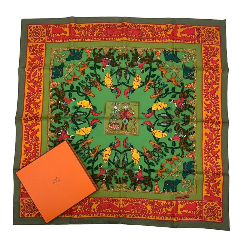 Hermes Scarf 100% Silk Early America Good Vintage Animal Pattern Green Box