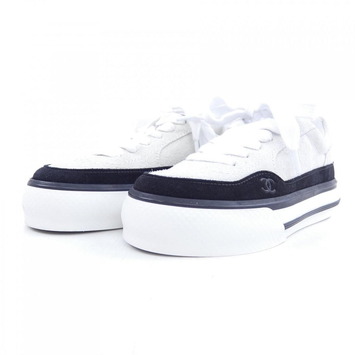 Chanel Sneakers Suede Black — view 3