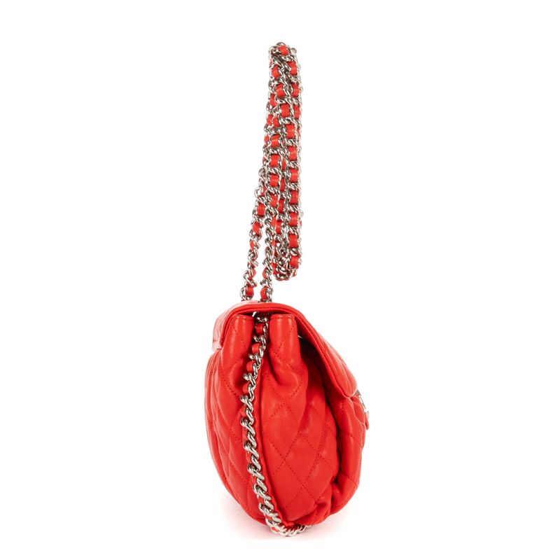 Chanel Chain Round Red Calfskin Leather A