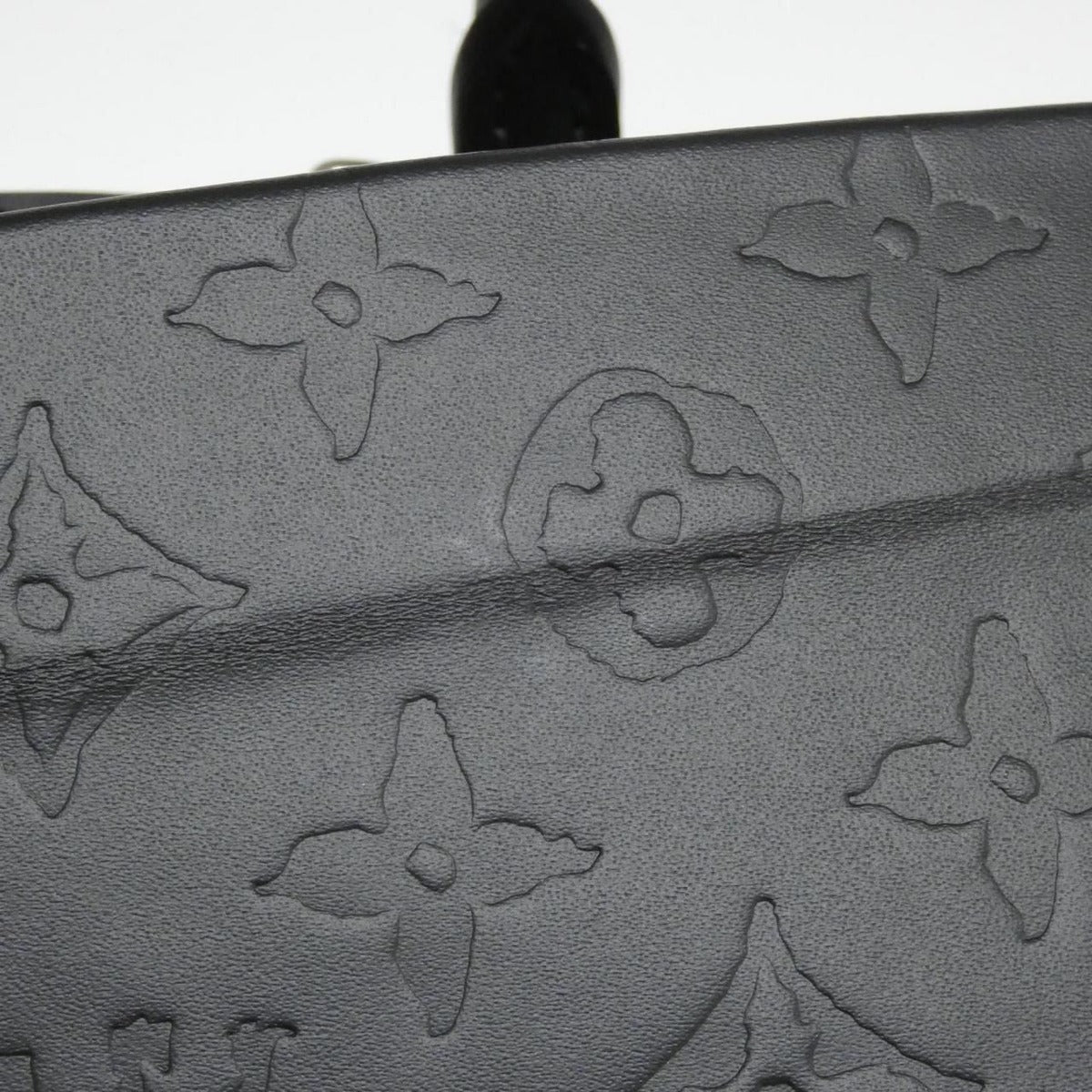 Louis Vuitton Twisted Box Bag — view 6
