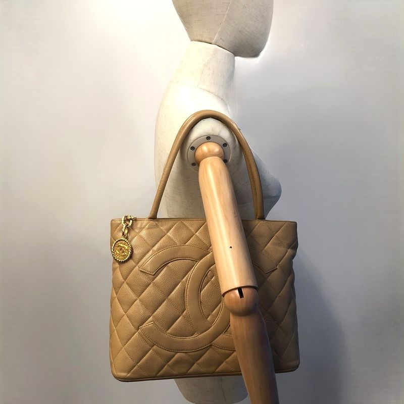 Chanel Tote Shoulder Bag Coco Mark Matte Caviar Skin Beige Ladies