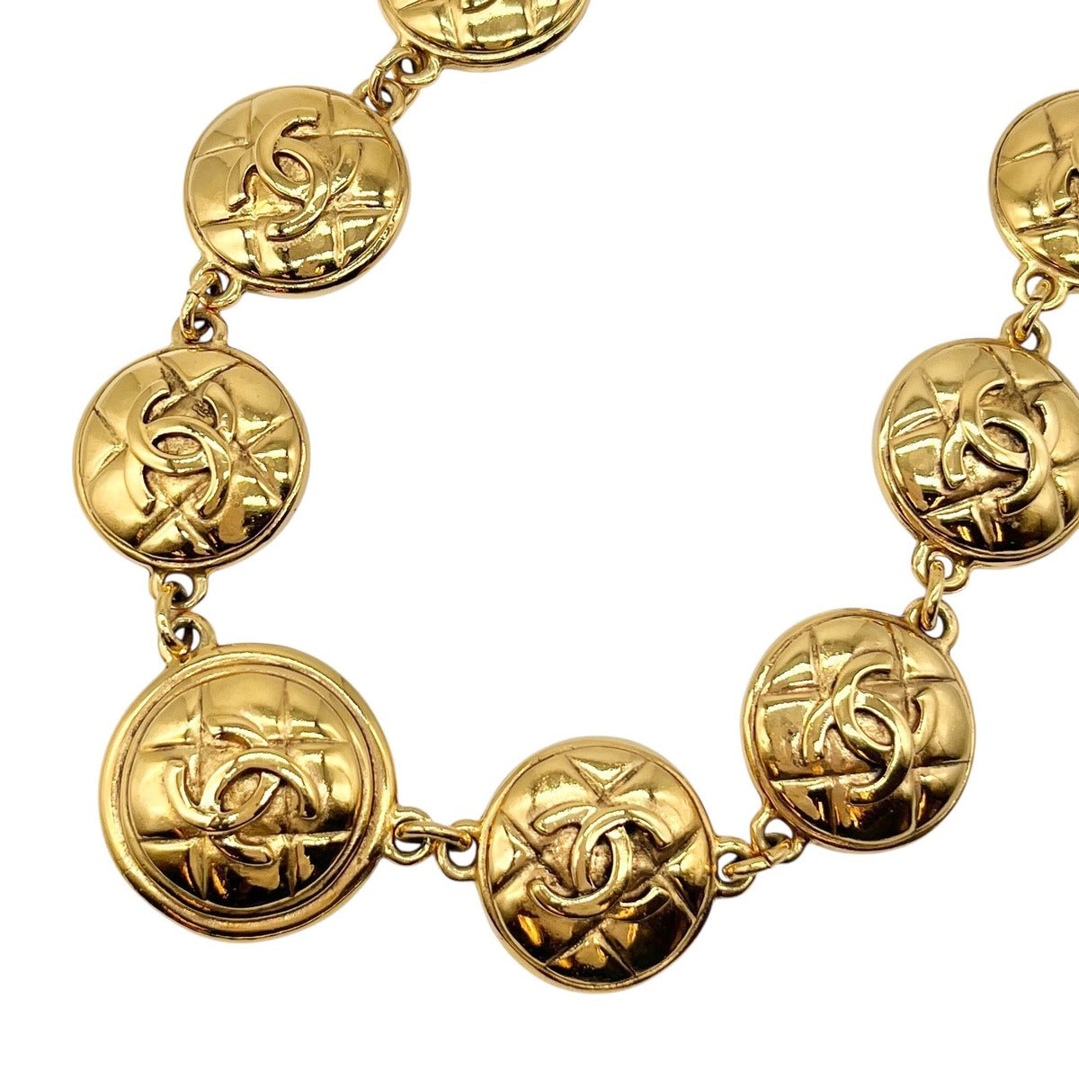 Chanel Necklace CC Logo Quilted — view 3