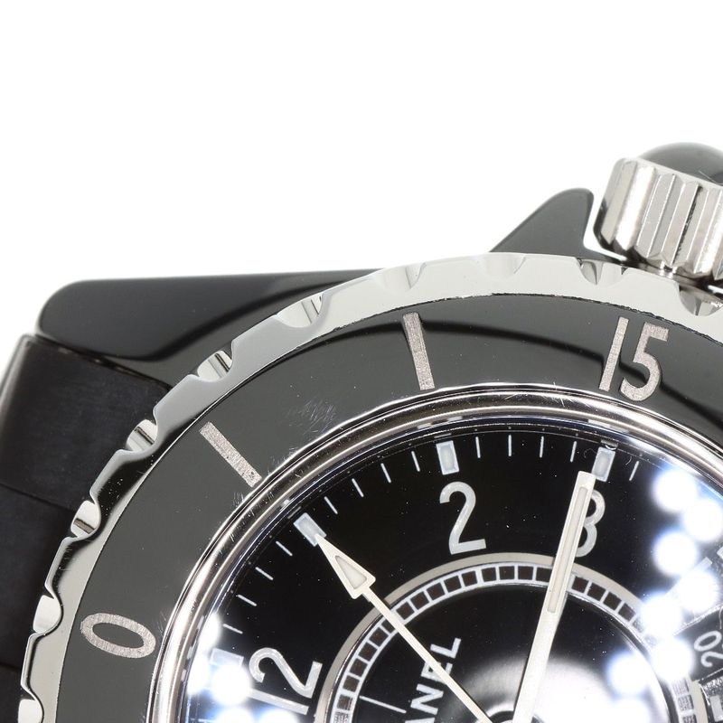 Chanel H0681 J12 33mm (130in) Watch Ceramic Rubber Ladies