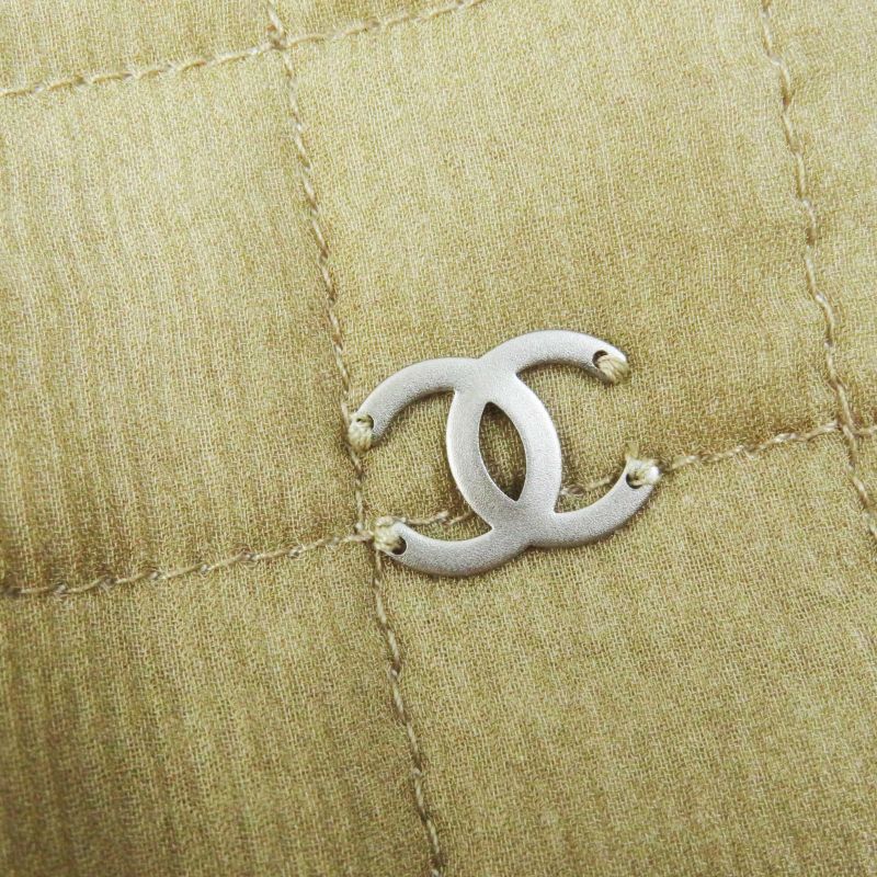 CHANEL Vintage 00S P15722 Gabrielle 100% Silk Face/face Pattern With Coco Mark
