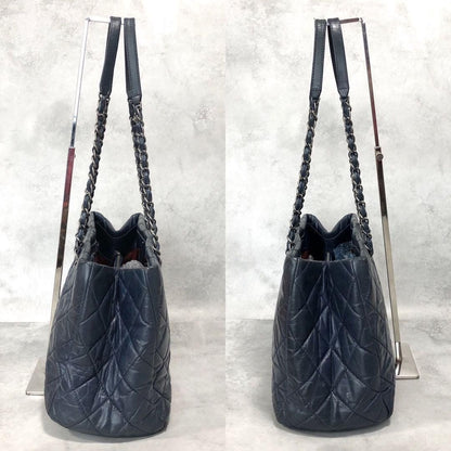 CHANEL Paris-Dubai Calfskin Quilted Medium Coco Soft Tote Navy