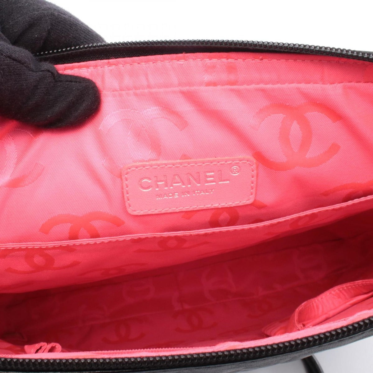 Chanel Shoulder Bag Cambon — view 4