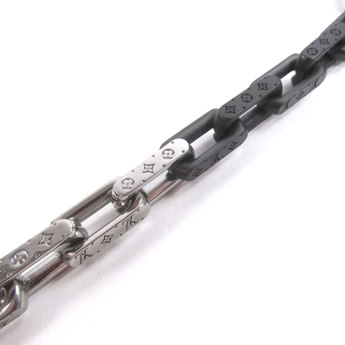 Louis Vuitton Necklace Monogram Silver Black — view 5
