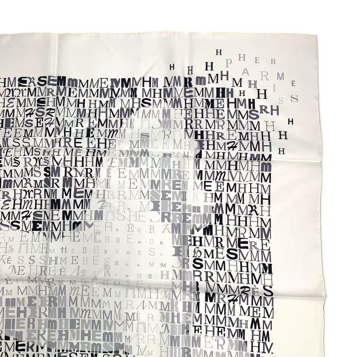 Hermes Carre 90 Scarf Cheval de Caracter Silk White — view 3