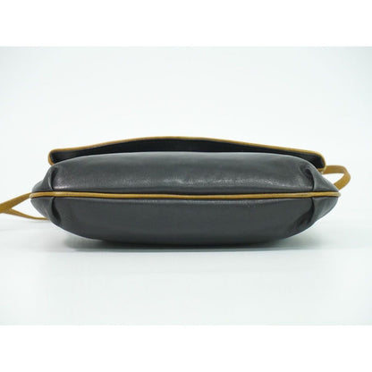 Celine Leather Shoulder Bag Pochette Black — view 3