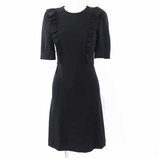 Gucci 445275 Ruffle Design With GG Pearl Buttons Ribbon Short Sleeves Dress