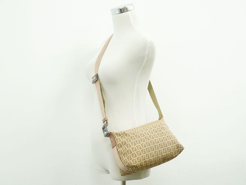 Authentic Fendi Zucchino Shoulder Bag Pochette Canvas Beige Pink 8br319