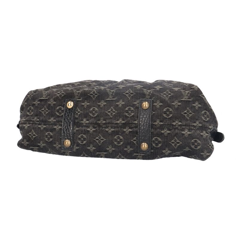 Louis Vuitton Neocavi MM Monogram Denim Shoulder Bag Monogram Denim M95351