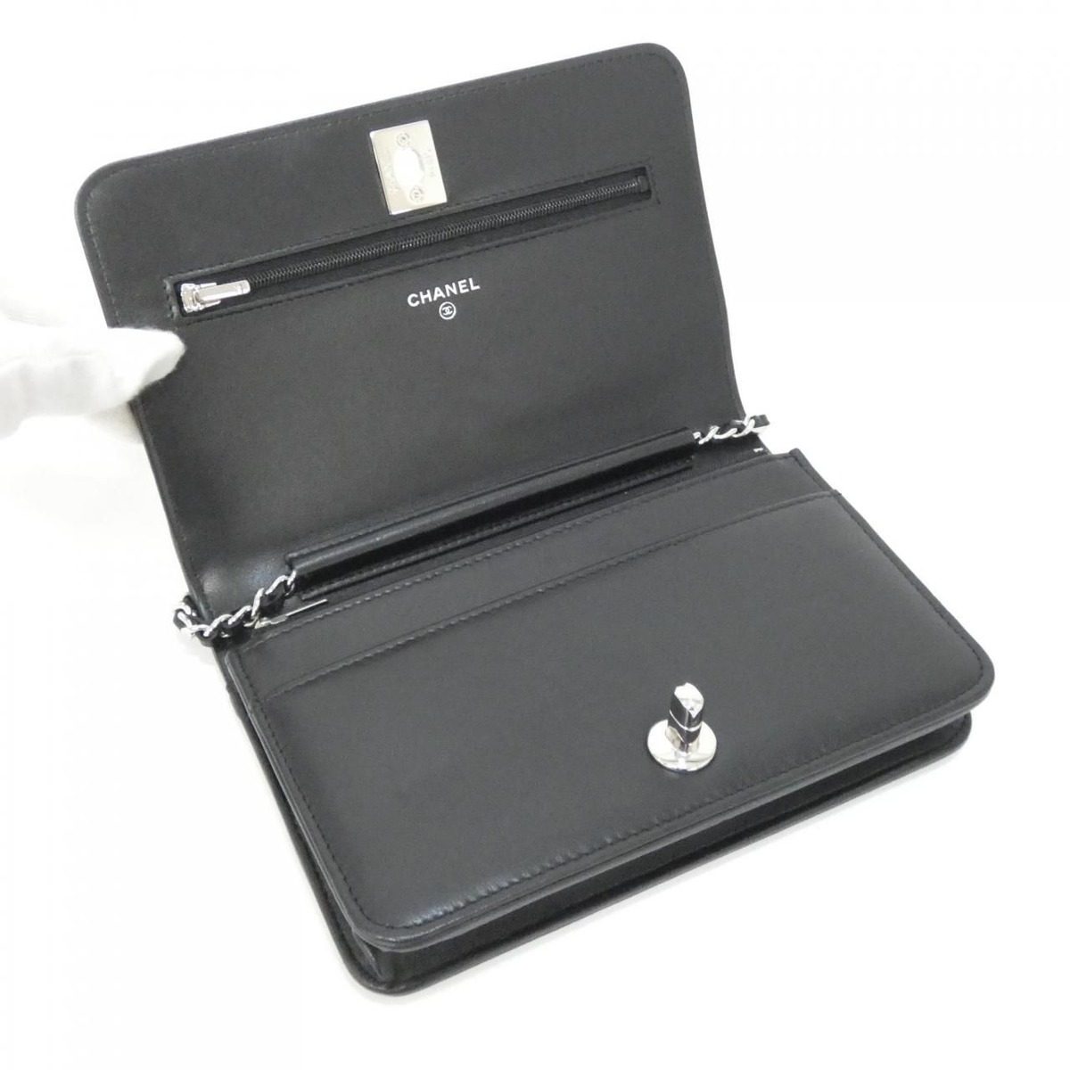 Chanel Chain Wallet Silver — view 6
