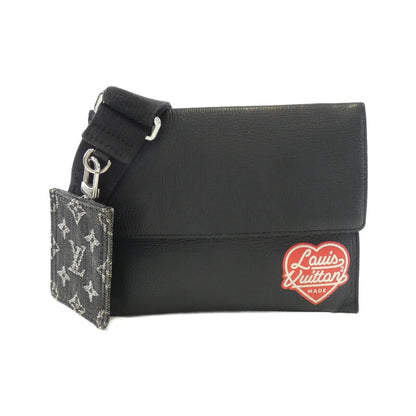 Louis Vuitton Monogram Drip Trio Pouch Shoulder Bag
