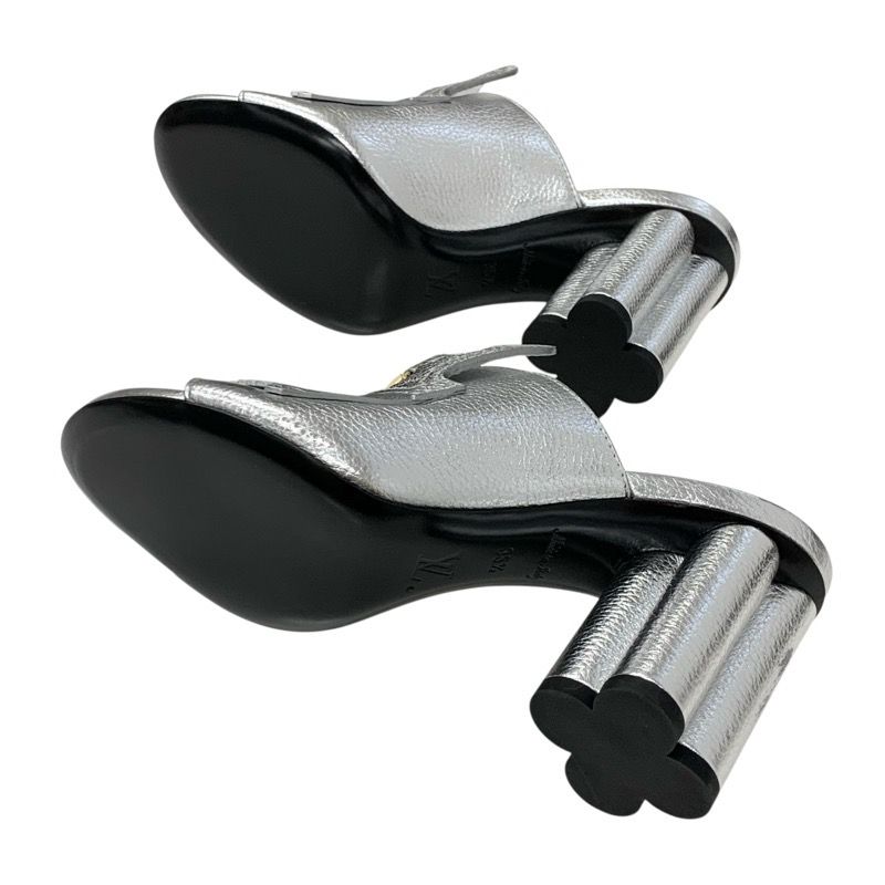 Louis Vuitton Indiana Line Sandals Shoes Leather Metallic Silver Gold LV Logo