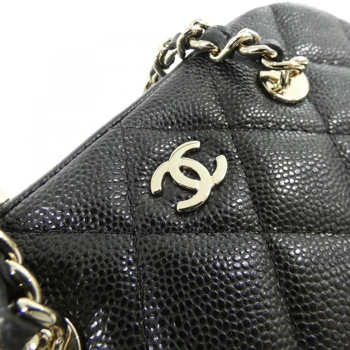 Chanel Chain Clutch Gold — view 4