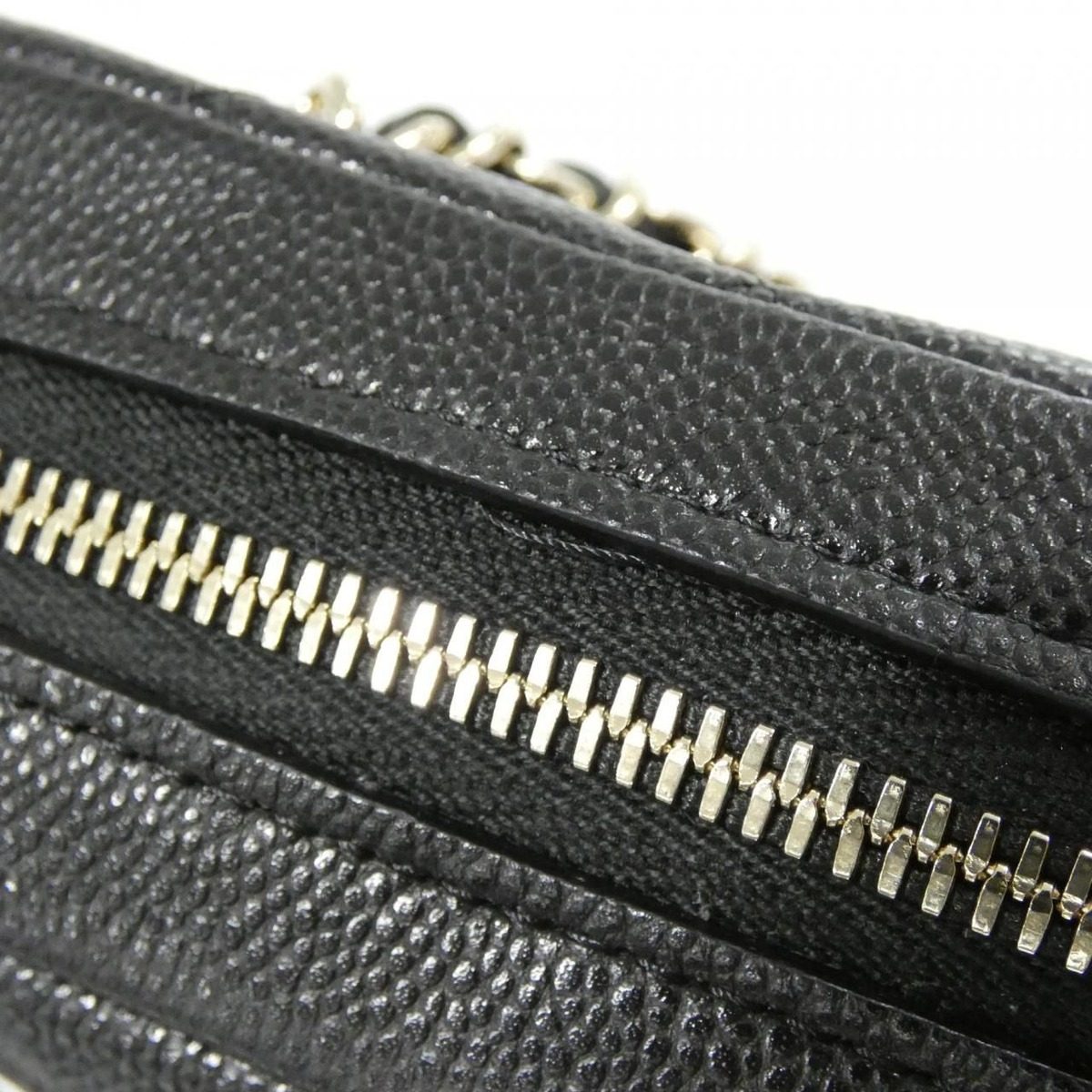 Chanel Chain Clutch Gold — view 5