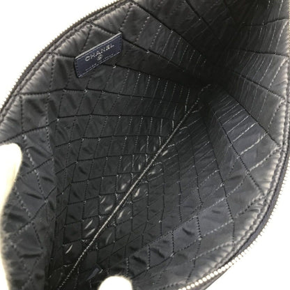 Chanel Quilted Lambskin CC Logo Clutch Navy — view 7
