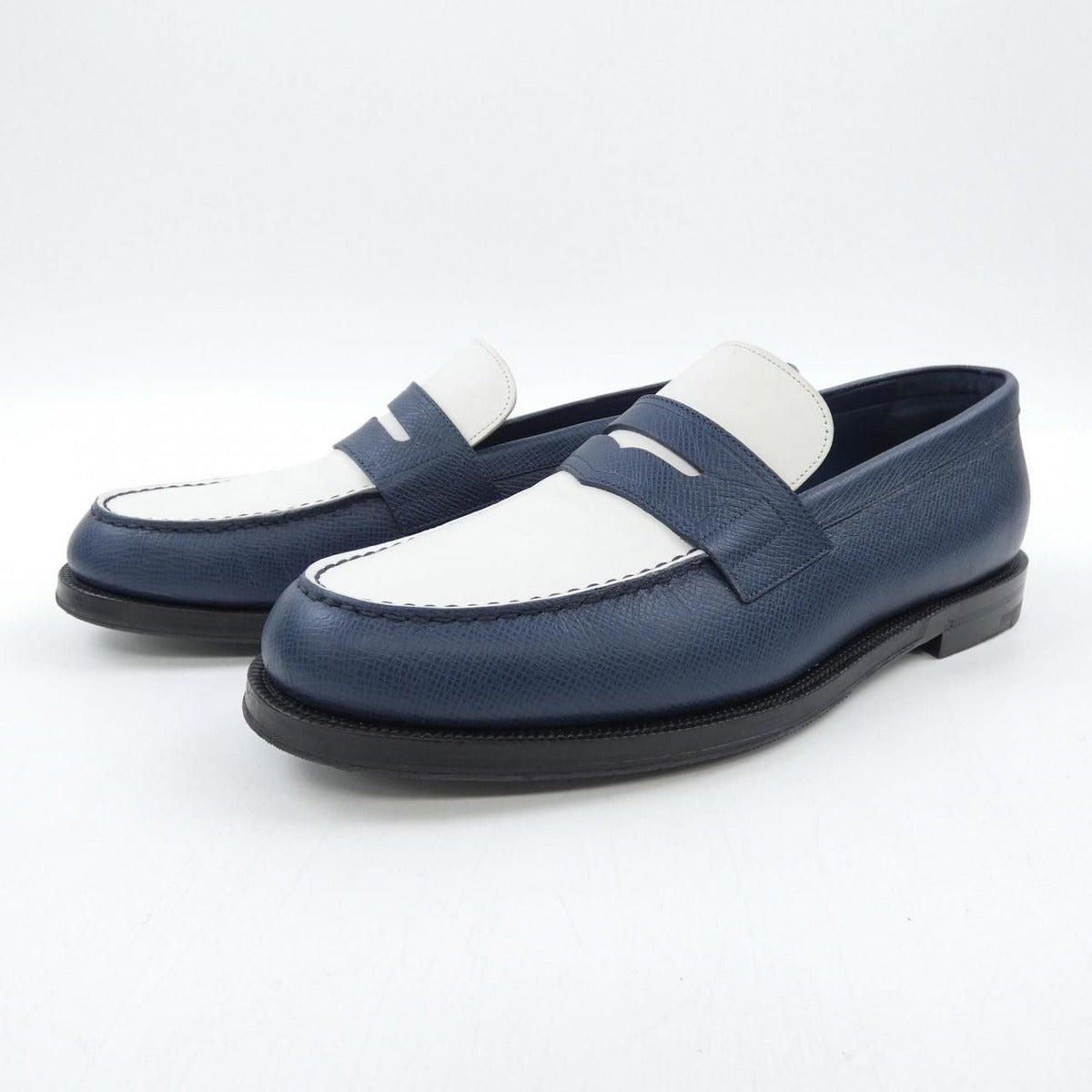 Louis Vuitton Shoes White 7 — view 3