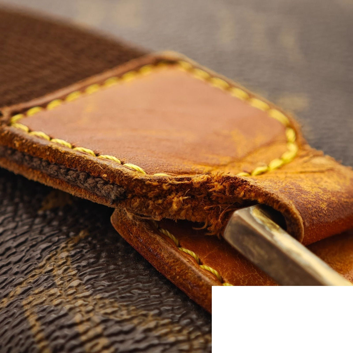 Louis Vuitton Pochette Bosphere Shoulder Bag Light Brown