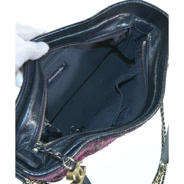 Chanel Shoulder Bag — view 4