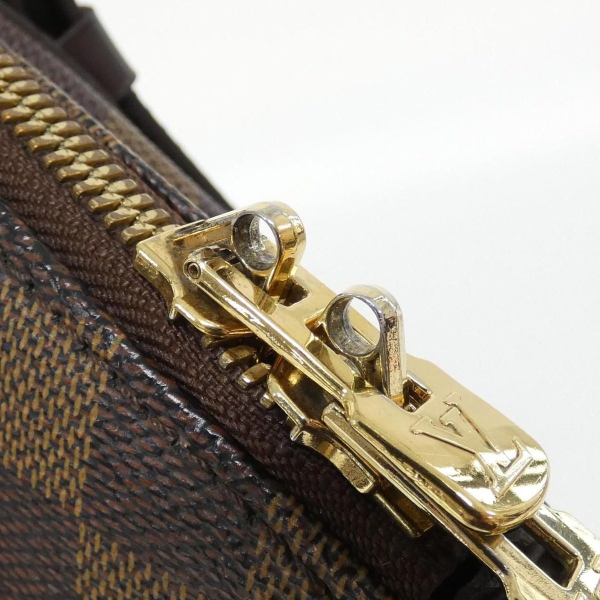 Louis Vuitton Damier Verona MM Shoulder Bag — view 4