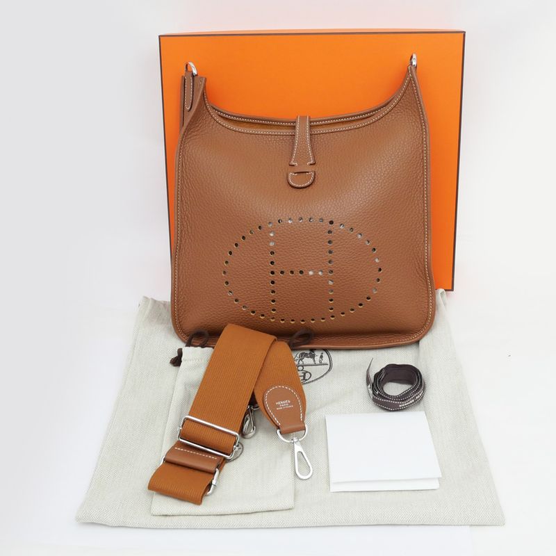 Hermes Evelyne 3 PM Gold Taurillon Clemence W Shoulder Bag Brown