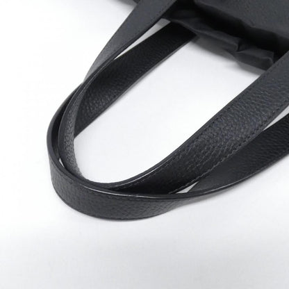 Louis Vuitton Taurillon Hippo Light Shoulder Bag — view 6