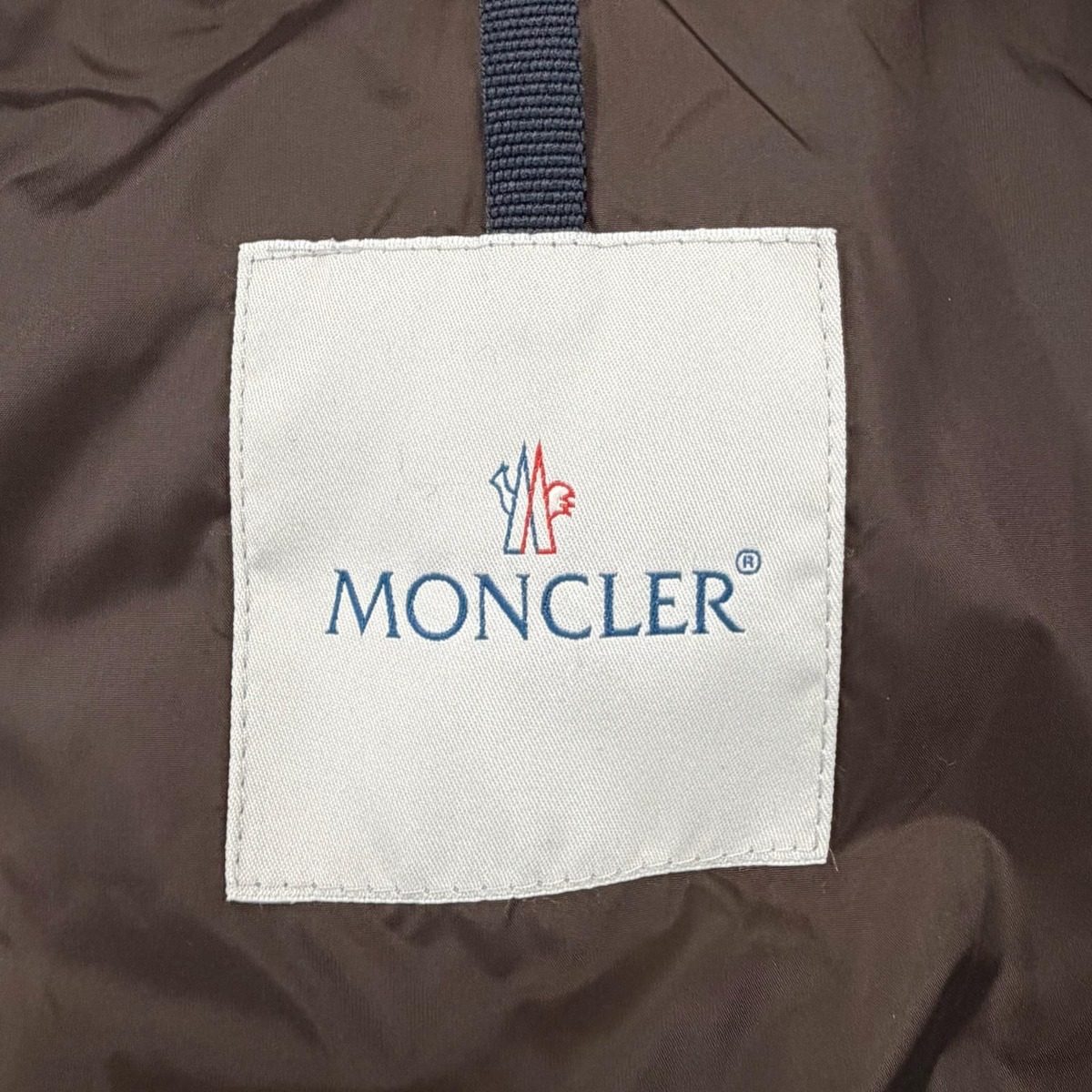 Moncler Grillon Makiko Takizawa Leather Toggle Button Comfortable Down Jacket — view 8