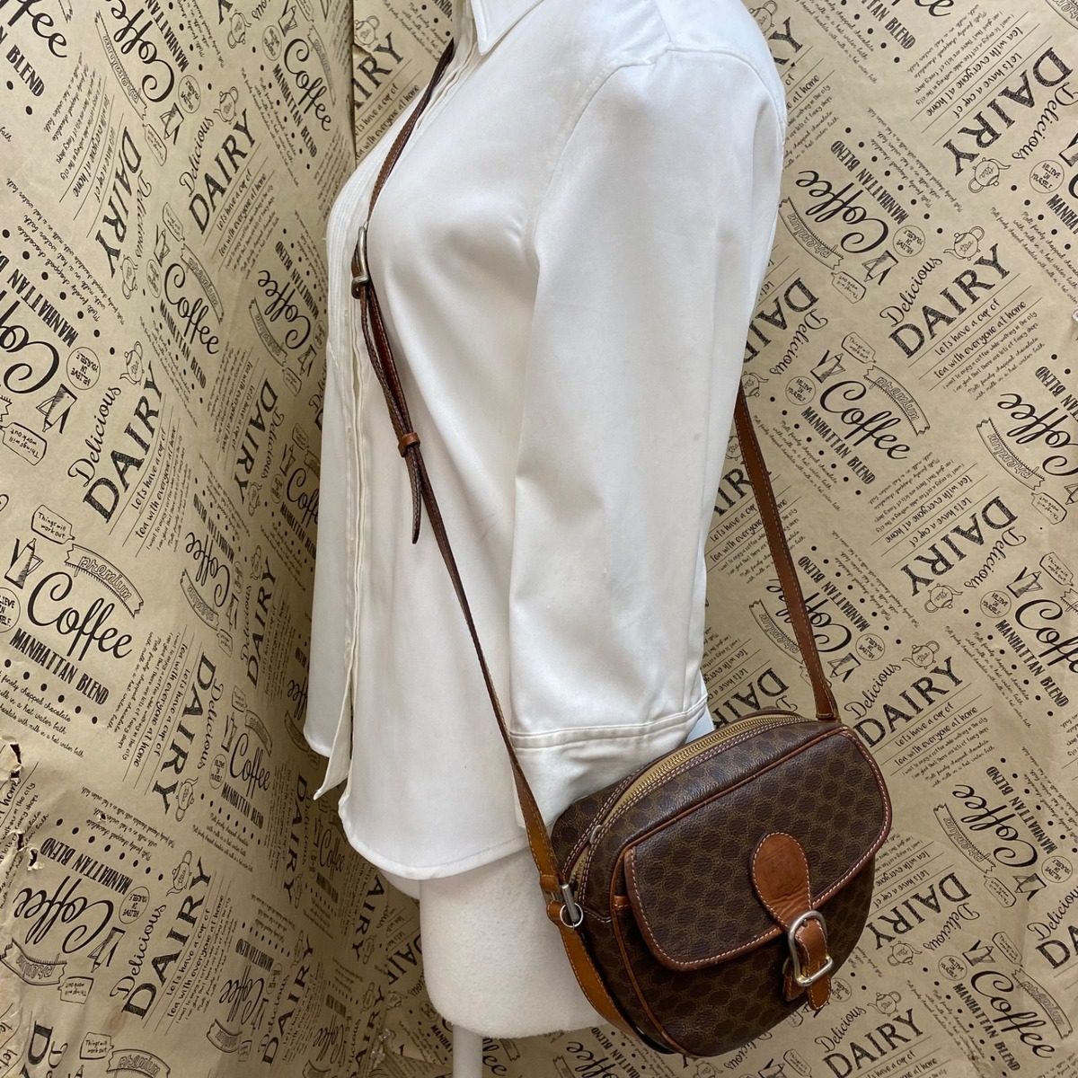 Celine Shoulder Bag Macadam Pochette Travel Commuting to School Smartphone — view 3
