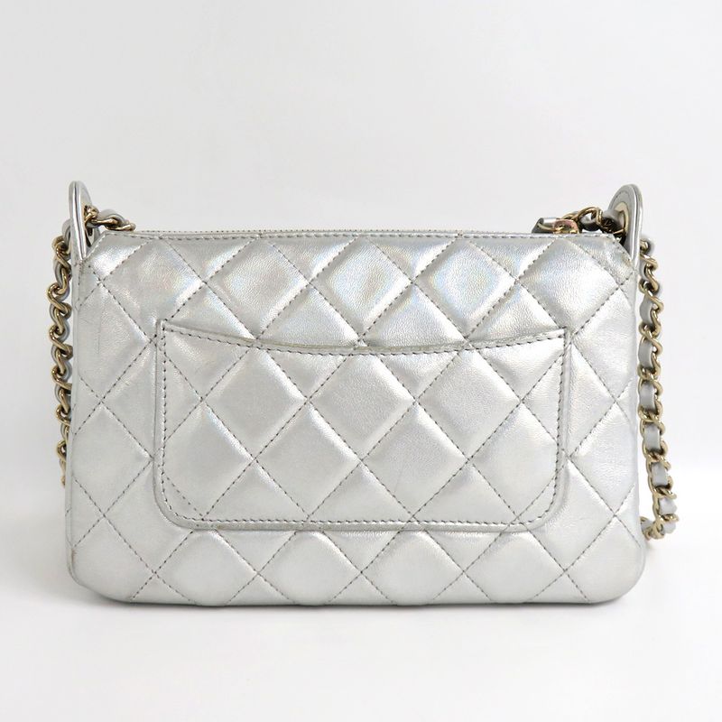 Chanel Chain Clutch Bag Iridescent Metallic Lambskin Silver - Ap4349