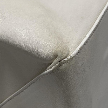 Chanel Essential Tote Ivory And Black Lambskin