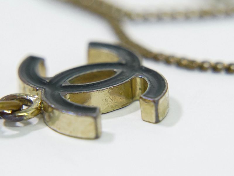 Authentic Chanel Coco Mark Necklace Pendant GP Gold Plated Black Accessories