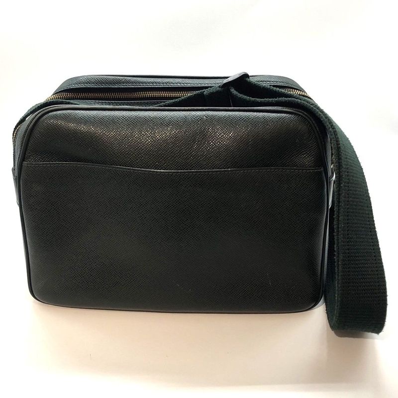 Louis Vuitton Taiga Reporter M30154 Shoulder Bag Green Men's Used 005626