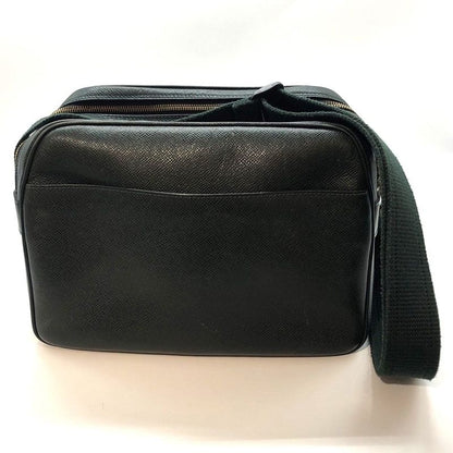 Louis Vuitton Taiga Reporter M30154 Shoulder Bag Green Men's Used 005626